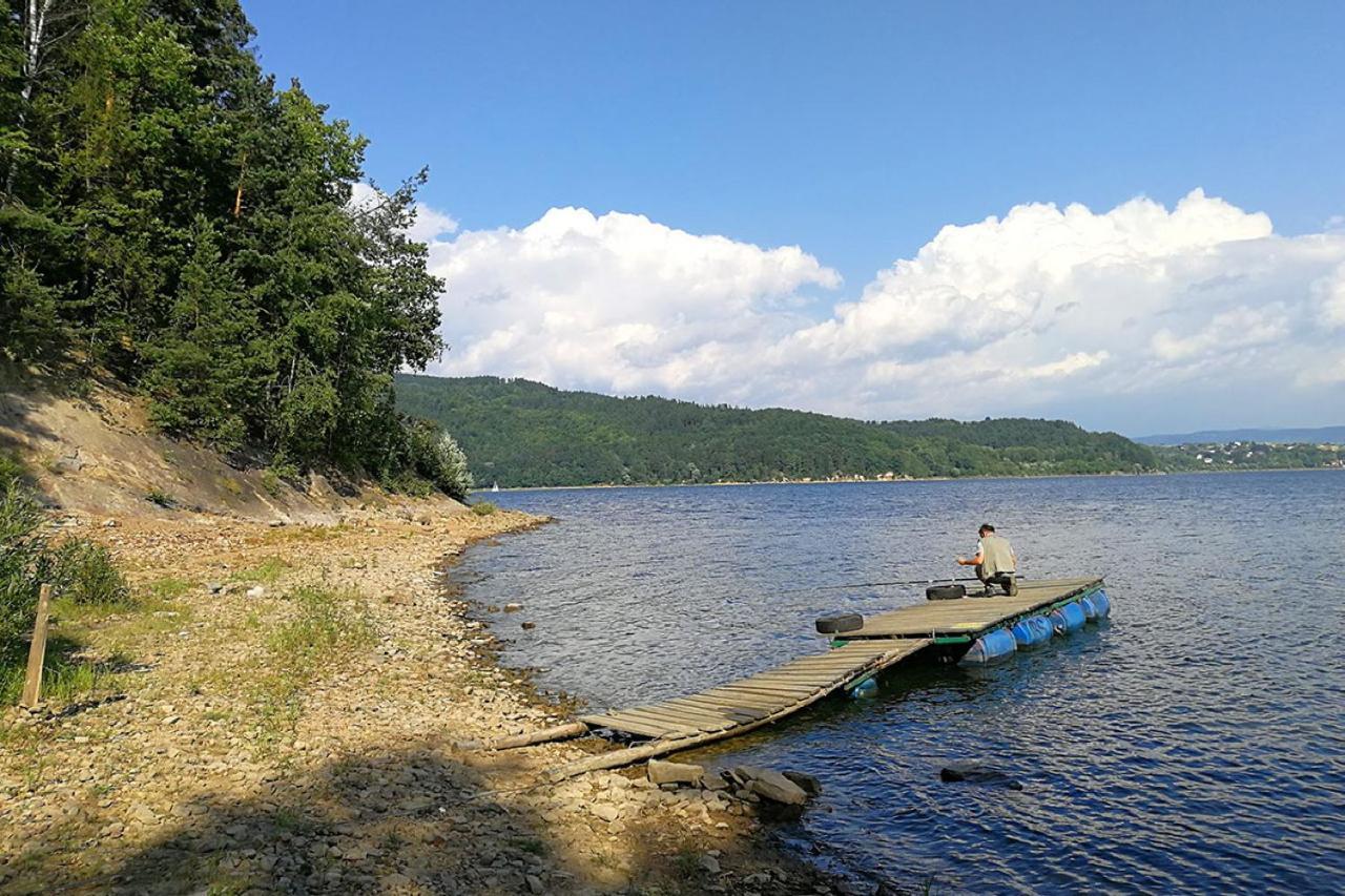 Domek Caloroczny Tresna Agata エクステリア 写真