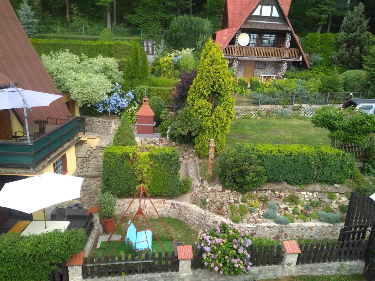 Domek Caloroczny Tresna Agata エクステリア 写真