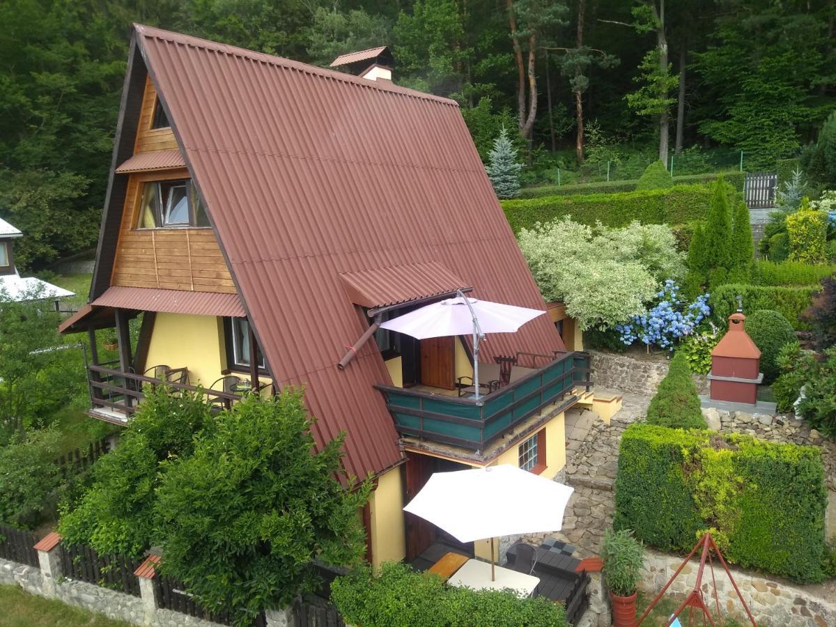 Domek Caloroczny Tresna Agata エクステリア 写真