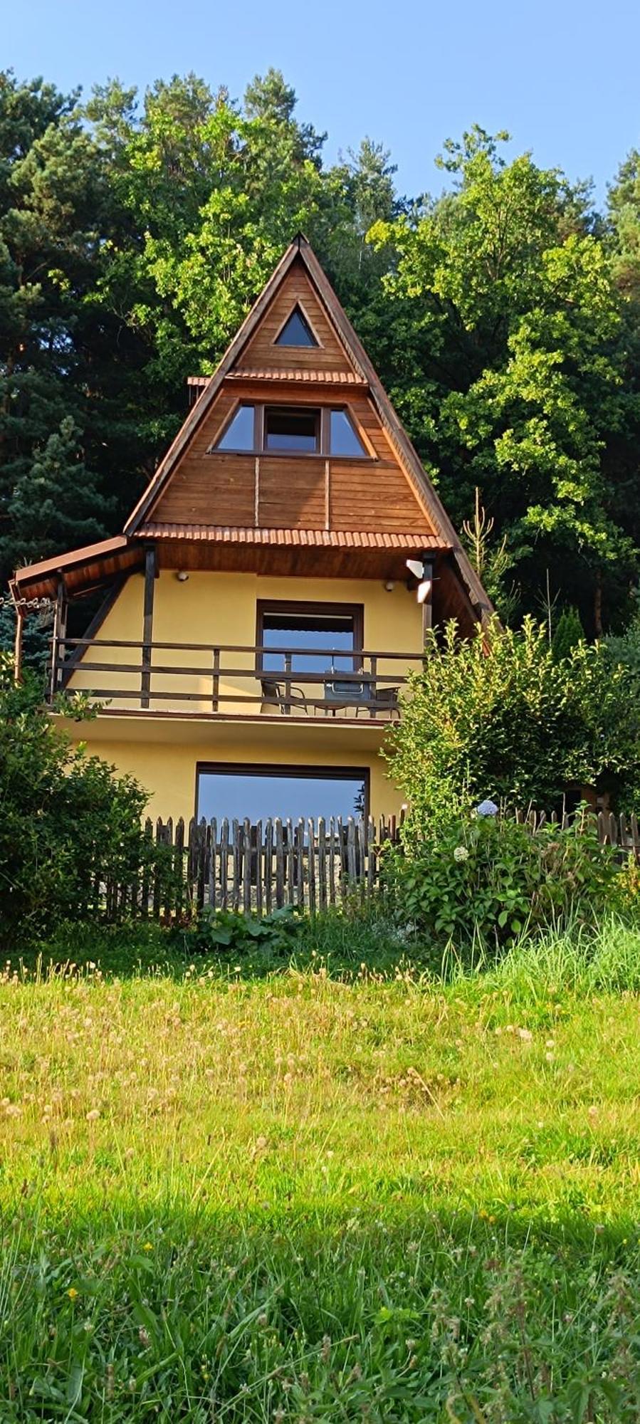 Domek Caloroczny Tresna Agata エクステリア 写真
